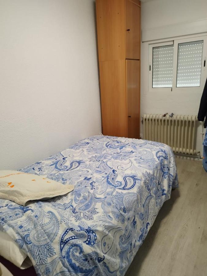 Habitaciones En Apartamento Compartido De ポスエロ・デ・アラルコン エクステリア 写真